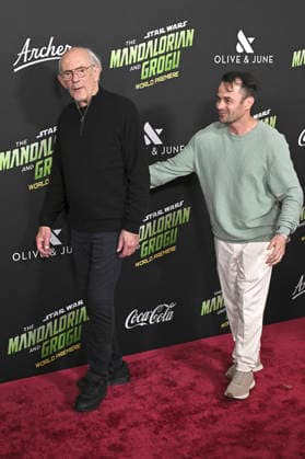 Christopher Lloyd and Daniel Logan at the world premiere of the movie Star Wars The Mandalorian and Grogu at the TCL Chinese Theatre Los Angeles, 014 05 2026 Foto:xD.xStarbuckx xFuturexImagex mandalorian_worldpremiere_6587