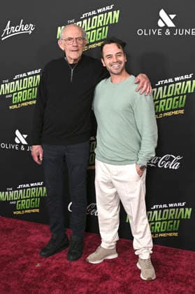 Christopher Lloyd and Daniel Logan at the world premiere of the movie Star Wars The Mandalorian and Grogu at the TCL Chinese Theatre Los Angeles, 014 05 2026 Foto:xD.xStarbuckx xFuturexImagex mandalorian_worldpremiere_6588