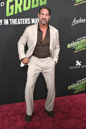 Matthew Willig at the world premiere of the movie Star Wars The Mandalorian and Grogu at the TCL Chinese Theatre Los Angeles, 014 05 2026 Foto:xD.xStarbuckx xFuturexImagex mandalorian_worldpremiere_6603