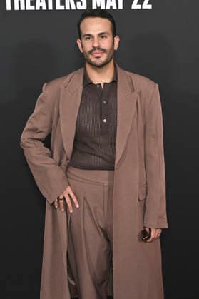 Uly Morazan at the world premiere of the movie Star Wars The Mandalorian and Grogu at the TCL Chinese Theatre Los Angeles, 014 05 2026 Foto:xD.xStarbuckx xFuturexImagex mandalorian_worldpremiere_6631