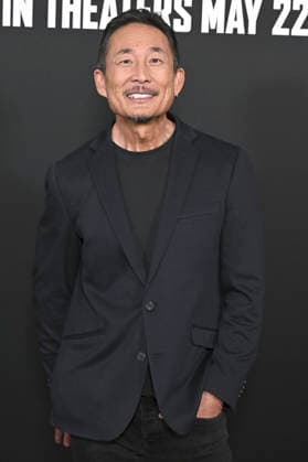 Doug Chiang at the world premiere of the movie Star Wars The Mandalorian and Grogu at the TCL Chinese Theatre Los Angeles, 014 05 2026 Foto:xD.xStarbuckx xFuturexImagex mandalorian_worldpremiere_6642