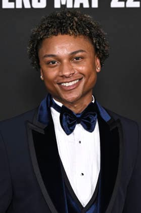Andre Swilley at the world premiere of the movie Star Wars The Mandalorian and Grogu at the TCL Chinese Theatre Los Angeles, 014 05 2026 Foto:xD.xStarbuckx xFuturexImagex mandalorian_worldpremiere_6657
