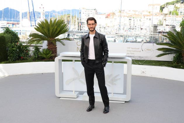 Histoires Paralleles (Parallel Tales) photocall at the 79th Cannes Film Festival Pierre Niney - Histoires Paralleles (Parallel Tales) photocall at the 79th Cannes Film Festival in Cannes, France on May 15, 2026  Copyright: x Chassery+Courdjix