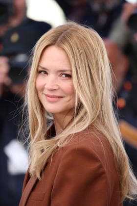 Histoires Paralleles (Parallel Tales) photocall at the 79th Cannes Film Festival Virginie Efira - Histoires Paralleles (Parallel Tales) photocall at the 79th Cannes Film Festival in Cannes, France on May 15, 2026  Copyright: x Chassery+Courdjix