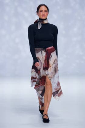 Australian Fashion Week 2026 - Runway - Ngali A model walks the runway during the Ngali Wander with Wonder Runway show at Australian Fashion Week 2026 at the Museum of Contemporary Art on May 15, 2026 in Sydney, Australia., Credit:IOIO IMAGES IOIO Avalon Australia, New South Wales, Sydney, Museum of Contemporary Art  Copyright: xIOIOxIMAGESx xIOIOx xAvalonx 1099146183