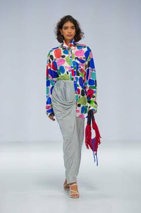 Australian Fashion Week 2026 - Runway - Gary Bigeni A model walks the runway during the Gary Bigeni show at Australian Fashion Week 2026 at the Museum of Contemporary Art on May 15, 2026 in Sydney, Australia., Credit:IOIO IMAGES IOIO Avalon Australia, New South Wales, Sydney, Museum of Contemporary Art  Copyright: xIOIOxIMAGESx xIOIOx xAvalonx 1099144505