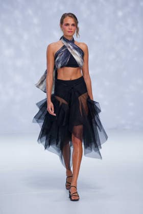 Australian Fashion Week 2026 - Runway - Ngali Billie-Jean Hamlet walks the runway during the Ngali Wander with Wonder Runway show at Australian Fashion Week 2026 at the Museum of Contemporary Art on May 15, 2026 in Sydney, Australia., Credit:IOIO IMAGES IOIO Avalon Australia, New South Wales, Sydney, Museum of Contemporary Art  Copyright: xIOIOxIMAGESx xIOIOx xAvalonx 1099146201