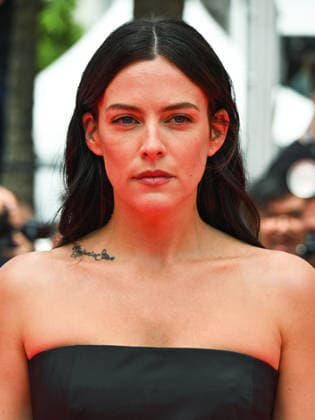 IPA84715689 - Cannes, 79th Cannes Film Festival 2026, evening 4 - red carpet of SOUDAIN (ALL OF A SUDDEN). Pictured: Riley Keough  Copyright: xManuelexMangiarottix xPoolxPhotoxEventsx07x 84715689