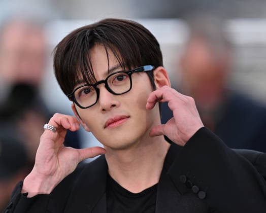 79th Cannes Film Festival: Gun-Che (Colony) photocall CANNES, FRANCE - MAY 15: South Korean actor Ji Chang-Wook poses during a photocall for the film Gun-Che (Colony) at the 79th edition of the Cannes Film Festival in Cannes, France on May 15, 2026. Mustafa Yalcin Anadolu Cannes France. Editorial use only. Please get in touch for any other usage.  Copyright: x2026xAnadoluxMustafaxYalcinx