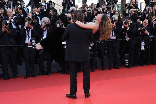 79eme Festival International du Film de Cannes Montée des marches du film Karma 79th Cannes Film Festival Red carpet of the film Karma Laetiia Casta and Vincent Macaigne 456107 2026 05 15 Cannes France  Copyright: xIsabellexVautierx xStarfacex STAR_456107_034