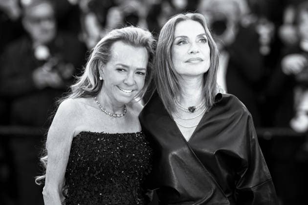 79ème Festival International du Film de Cannes Montée des marches du film Karma 79th International Cannes Film Festival Red Carpet for Karma movie 456110 2026 05 15 Huppert, Isabelle Scheufele Gruosi, Caroline  Copyright: xEstellexCarlierx xStarfacex STAR_456110_016