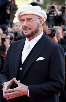 79ème Festival International du Film de Cannes Montée des marches du film Karma 79th Cannes Film Festival Red carpet of the film Karma XXX 456101 2026 05 15 Cannes France Travolta, John  Copyright: xIsabellexVautierx xStarfacex STAR_456101_003