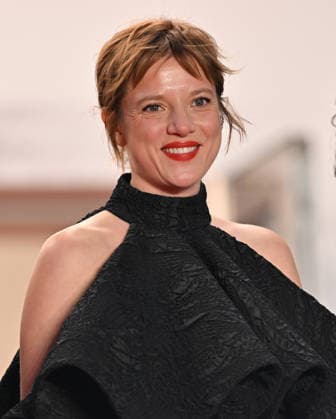 79th Cannes Film Festival: Gentle Monster screening CANNES, FRANCE - MAY 15: German actress Jella Haase arrives for the screening of the film Gentle Monster at the 79th edition of the Cannes Film Festival in Cannes, France on May 15, 2026. Mustafa Yalcin Anadolu Cannes France. Editorial use only. Please get in touch for any other usage.  Copyright: x2026xAnadoluxMustafaxYalcinx