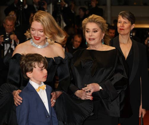 79ème Festival International du Film de Cannes Montée des marches du film Gentle Monster 79th Cannes Film Festival Red carpet of the film Gentle monster Malo Blanchet, Lea Seydoux and Catherine Deneuve 456118 2026 05 15 Cannes France  Copyright: xIsabellexVautierx xStarfacex STAR_456118_009