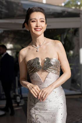 Cannes Nychaa Exits Martinez MP Cannes, France- May 14: Nychaa leaves the Martinez Hotel during 79th Festival of Cannes, on May 15, 2026 in Cannes, France. Photo by Marco Piovanotto ABACAPRESS:COM Cannes France  Copyright: xPiovanottoxMarco ABACAx