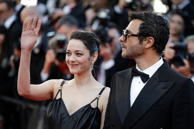 79ème Festival International du Film de Cannes Montée des marches du film Karma 79ème Festival International du Film de Cannes montee Karma 79th International Cannes Film Festival Red carpet Karma with Marion Cotillard, Maxime Nucci 456114 2026 05 15  Copyright: xLionelxGuericolas MPPx STAR_456114_084