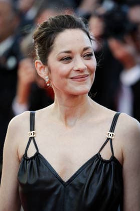 79ème Festival International du Film de Cannes Montée des marches du film Karma 79ème Festival International du Film de Cannes montee Karma 79th International Cannes Film Festival Red carpet Karma with Marion Cotillard 456114 2026 05 15  Copyright: xLionelxGuericolas MPPx STAR_456114_085