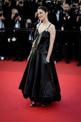 79ème Festival International du Film de Cannes Montée des marches du film Karma 79ème Festival International du Film de Cannes montee Karma 79th International Cannes Film Festival Red carpet Karma with Marion Cotillard 456114 2026 05 15  Copyright: xLionelxGuericolas MPPx STAR_456114_097