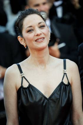 79ème Festival International du Film de Cannes Montée des marches du film Karma 79ème Festival International du Film de Cannes montee Karma 79th International Cannes Film Festival Red carpet Karma with Marion Cotillard 456114 2026 05 15  Copyright: xLionelxGuericolas MPPx STAR_456114_100