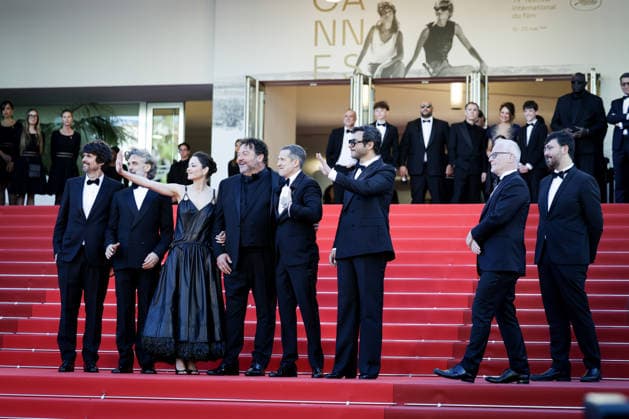 79ème Festival International du Film de Cannes Montée des marches du film Karma 79ème Festival International du Film de Cannes montee Karma 79th International Cannes Film Festival Red carpet Karma with Simon Jacquet, Leonardo Sbaraglia, Marion Cotillard, Denis Ménochet, Guillaume Canet and Maxime Nucci 456114 2026 05 15  Copyright: xLionelxGuericolas MPPx STAR_456114_110