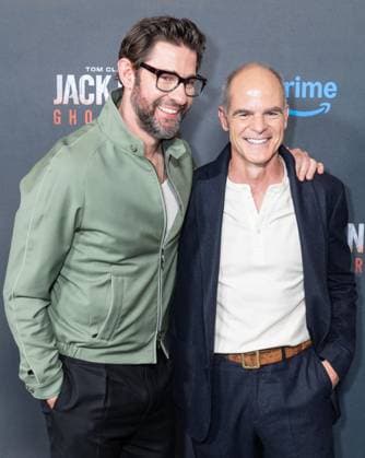 May 15, 2026, Bronx, New York, USA: New York, NY, May 15, 2026: John Krasinski and Michael Kelly attend World Premiere of Amazon MGM Studios Tom Clancy s Jack Ryan: Ghost War at Regal Times Square Bronx USA  - ZUMAr339 20260515_znp_r339_044 Copyright: xLevxRadinx