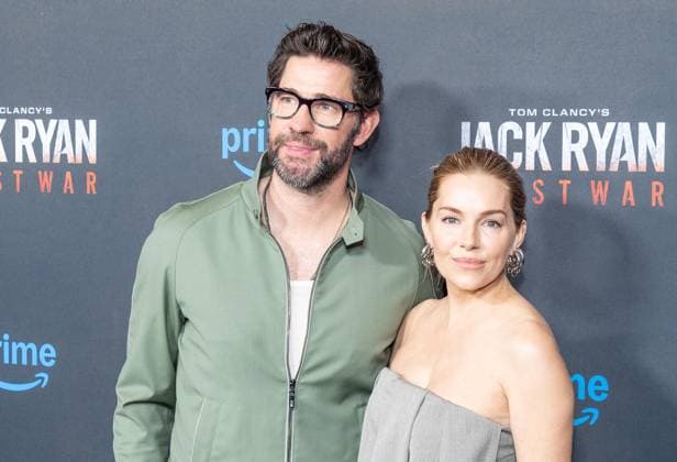 May 15, 2026, Bronx, New York, USA: New York, NY, May 15, 2026: John Krasinski and Sienna Miller attend World Premiere of Amazon MGM Studios Tom Clancy s Jack Ryan: Ghost War at Regal Times Square Bronx USA  - ZUMAr339 20260515_znp_r339_076 Copyright: xLevxRadinx