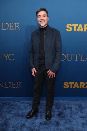 Los Angeles Ca May 15: Matthew Roberts at The Season Finale Premiere of Outlander at the Linwood Dunn Theatre on May 15, 2026 Credit: USA  - ZUMAa123 20260515_zaa_a123_032 Copyright: xAdMediax