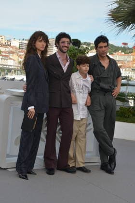 May 15, 2026, Cannes, France: CANNES, FRANCE - MAY 15: (L-R) Cara Delevingne, Jordan Firstman, Reggie Absolom and Diego Calva pose during the Club Kid photocall at the 79th annual Cannes Film Festival at Palais des Festivals on May 15, 2026 in Cannes, France Cannes France  - ZUMAi09_ 20260515_zaf_i09_100 Copyright: xFrederickxInjimbertx