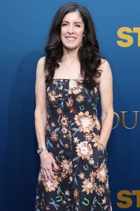 Los Angeles Ca May 15: Maril Davis at The Season Finale Premiere of Outlander at the Linwood Dunn Theatre on May 15, 2026 Credit: USA - ZUMAa123 20260515_zaa_a123_015 Copyright: xAdMediax