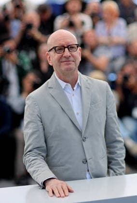 Steven Soderbergh at the John Lennon The Last Interview photocall at the 79th International Film Festival in Cannes, France on May 16, 2026 Jacovides Moreau bestimage John Lennon The Last Interview photocall at the 79th annual Cannes Film Festival at Palais des Festivals on May 16, 2026 in Cannes, France Cannes France  Copyright: xJACOVIDES-MOREAUx xBESTIMAGExJACOVIDES-MOREAUx xBESTIMAGEx