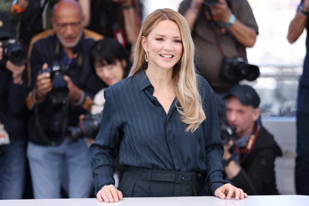 Cannes - Soudain Photocall JD Virginie Efira attending the Soudain photocall during the 79th annual Cannes Film Festival at Palais des Festivals on May 16, 2026 in Cannes, France. Photo by Jerome Domine ABACAPRESS.COM Cannes France  Copyright: xDominexJerome ABACAx