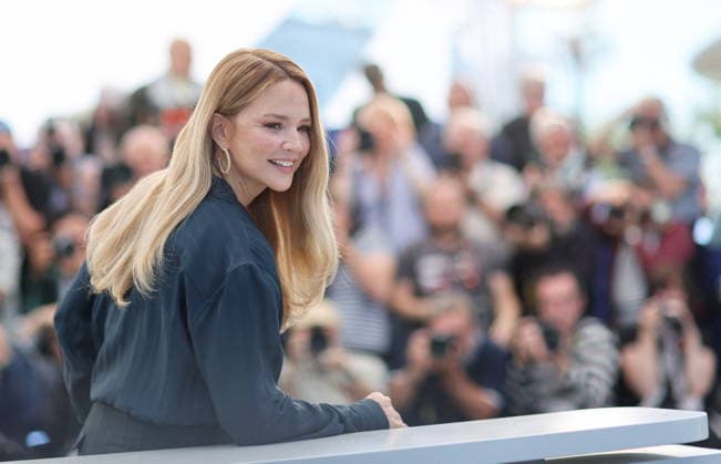 Virginie Efira at the photocall of the film Soudain All Of A Sudden at the 79th International Film Festival in Cannes, France on May 16, 2026 Jacovides Moreau Bestimage Soudain All Of A Sudden photocall at the 79th annual Cannes Film Festival at Palais des Festivals on May 16, 2026 in Cannes, France Cannes France  Copyright: xJACOVIDES-MOREAUx xBESTIMAGExJACOVIDES-MOREAUx xBESTIMAGEx