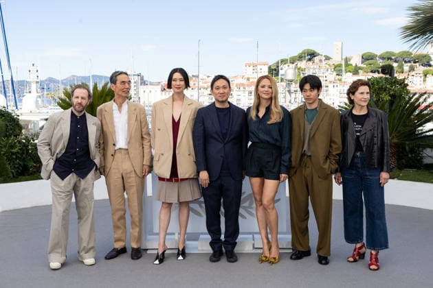 Jean Charles Clichet, Kyozo Nagatsuka, Tao Okamoto, Ryûsuke Hamaguchi, Virginie Efira, Kodai Kurosaki and Marie Bunel at the Soudain All Of A Sudden photocall at the 79th annual Cannes Film Festival at Palais des Festivals on May 16, 2026 in Cannes, France Jacovides Moreau Bestimage Soudain All Of A Sudden photocall at the 79th annual Cannes Film Festival at Palais des Festivals on May 16, 2026 in Cannes, France Cannes France  Copyright: xCYRILxMOREAUx xBESTIMAGExCYRILxMOREAUx xBESTIMAGEx