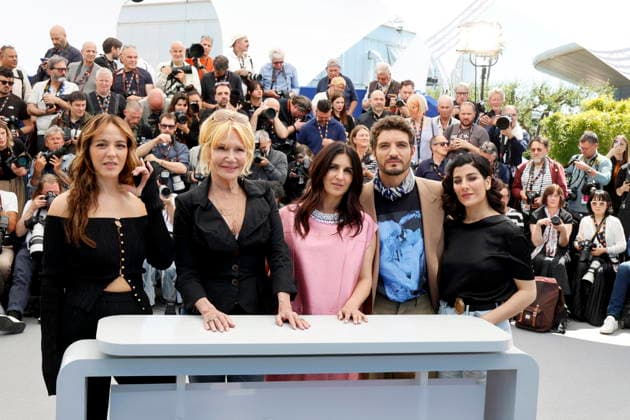 Monia Chokri, Clémentine Célarié, Géraldine Nakache, Niels Schneider and Mina Kavani at the photocall of the film Si Tu Penses Bien Think Good at the 79th International Film Festival in Cannes, France on May 16, 2026 Jacovides Moreau bestimage Si Tu Penses Bien Think Good photocall at the 79th annual Cannes Film Festival at Palais des Festivals on May 16, 2026 in Cannes, France Cannes France  Copyright: xJACOVIDES-MOREAUx xBESTIMAGExJACOVIDES-MOREAUx xBESTIMAGEx