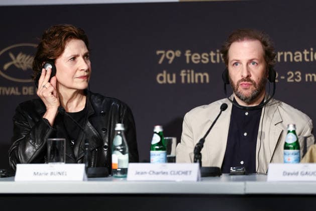 Marie Bunel, Jean Charles Clichet lors de la conférence de presse du film Soudain Sudden at the 79th Cannes International Film Festival 12 23 mai 2026 , le 16 mai 2026 Valentina Claret Pool Bestimage Press conference for the film Sudden Sudden at the 79th Cannes International Film Festival, on May 16th, 2026 unknown  Copyright: xOLIVIERxBORDEx xBESTIMAGExOLIVIERxBORDEx xBESTIMAGEx