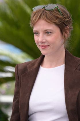 Gentle Monster Photocall at 79th Festival de Cannes - Cannes, France CANNES, FRANCE. May 16, 2026: Jella Haase at the photocall for Gentle Monster at the 79th Festival de Cannes. Picture: Paul Smith Featureflash Cannes France  Copyright: xPaulxSmithx xFeatureflashx