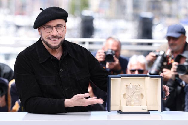 Cannes - Propeller One-Way Night Coach Photocall JD John Travolta attending the Propeller One-Way Night Coach photocall during the 79th annual Cannes Film Festival at Palais des Festivals on May 16, 2026 in Cannes, France. Photo by Jerome Domine ABACAPRESS.COM Cannes France  Copyright: xDominexJerome ABACAx