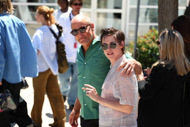 May 16, 2026, Cannes, Cote D azur, France: WOODY HARRELSON and KRISTEN STEWART depart the Full Phil photocall at the 79th Annual Cannes Film Festival at Palais des Festivals in Cannes, France. Cannes France  - ZUMAc179 20260516_zep_c179_048 Copyright: xMickaelxChavetx