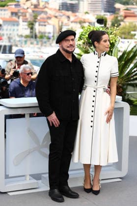 May 16, 2026, Cannes, Cote D azur, France: Tender moments between JOHN TRAVOLTA and his daughter ELLA BLEU during the Propeller One-Way Night Coach photocall at the 79th Annual Cannes Film Festival at Palais des Festivals in Cannes, France. Cannes France - ZUMAc179 20260516_zep_c179_043 Copyright: xMickaelxChavetx