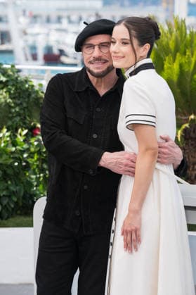Propeller One Way Night Coach Photocall at 79th Festival de Cannes - Cannes, France CANNES, FRANCE. May 16, 2026: John Travolta & daughter Ella Bleu Travolta at the photocall for Propeller One Way Night Coach at the 79th Festival de Cannes. Picture: Paul Smith Featureflash Cannes France  Copyright: xPaulxSmithx xFeatureflashx