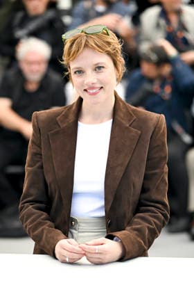 79ème Festival International du Film de Cannes Photocall with cast of Gentle Monster 79th International Cannes Film Festival Photocall with cast of Gentle Monster 456158 2026 05 16 Haase, Jella  Copyright: xSergexArnalx xStarfacex STAR_456158_018