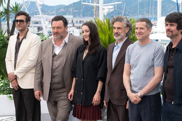Karma Photocall at 79th Festival de Cannes - Cannes, France CANNES, FRANCE. May 16, 2026: Yodelice, Denis Menochet, Marion Cotillard, Leonardo Sbaraglia, Guillaume Canet & Simon Jacquet at the photocall for Karma at the 79th Festival de Cannes. Picture: Paul Smith Featureflash Cannes France  Copyright: xPaulxSmithx xFeatureflashx