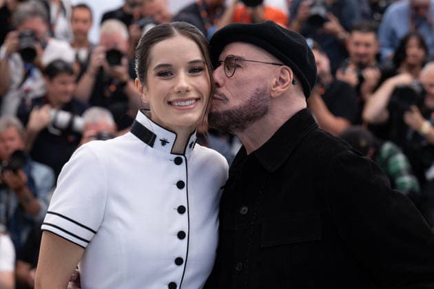 Cannes Propeller One-Way Night Coach Phoitocall LZ John Travolta and Ella Bleu Travolta attending the Propeller One-Way Night Coach photocall during the 79th Cannes Film Festival in Cannes, France on May 16, 2026. Photo by Laurent Zabulon ABACAPRESS.COM  Copyright: xZabulonxLaurentx