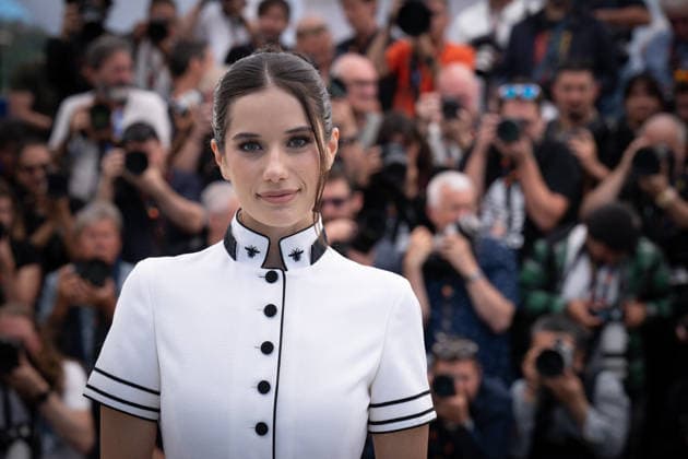 Cannes Propeller One-Way Night Coach Phoitocall LZ Ella Bleu Travolta attending the Propeller One-Way Night Coach photocall during the 79th Cannes Film Festival in Cannes, France on May 16, 2026. Photo by Laurent Zabulon ABACAPRESS.COM  Copyright: xZabulonxLaurentx