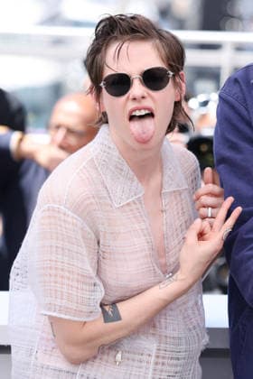 Cannes - Full Phil Photocall JD Kristen Stewart attending the Full Phil photocall during the 79th annual Cannes Film Festival at Palais des Festivals on May 16, 2026 in Cannes, France. Photo by Jerome Domine ABACAPRESS.COM Cannes France  Copyright: xDominexJerome ABACAx