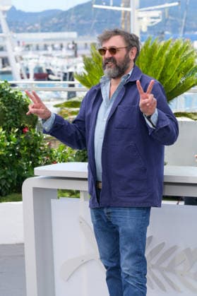 Full Phil Photocall at 79th Festival de Cannes - Cannes, France CANNES, FRANCE. May 16, 2026: Quentin Dupieux at the photocall for Full Phil at the 79th Festival de Cannes. Picture: Paul Smith Featureflash Cannes France  Copyright: xPaulxSmithx xFeatureflashx