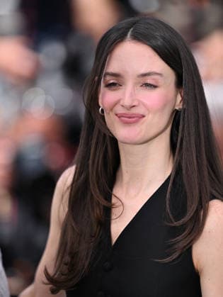 79th Cannes Film Festival: Full Phil photocall CANNES, FRANCE - MAY 16: Canadian actress Charlotte Le Bon poses during a photocall for the film Full Phil at the 79th edition of the Cannes Film Festival in Cannes, France on May 16, 2026. Mustafa Yalcin Anadolu Cannes France. Editorial use only. Please get in touch for any other usage.  Copyright: x2026xAnadoluxMustafaxYalcinx