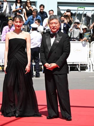 Internationale Filmfestspiele von Cannes, Sheep in the Box Premiere IPA84750315 - Cannes, 79th Cannes Film Festival 2026, Evening 5. Red carpet Film HEEP IN THE BOX. Pictured is Hirokazu Kore eda  Copyright: xManuelexMangiarottix xPoolxPhotoxEventsx07x 84750315