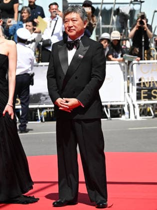 Internationale Filmfestspiele von Cannes, Sheep in the Box Premiere IPA84750313 - Cannes, 79th Cannes Film Festival 2026, Evening 5. Red carpet Film HEEP IN THE BOX. Pictured is Hirokazu Kore eda  Copyright: xManuelexMangiarottix xPoolxPhotoxEventsx07x 84750313
