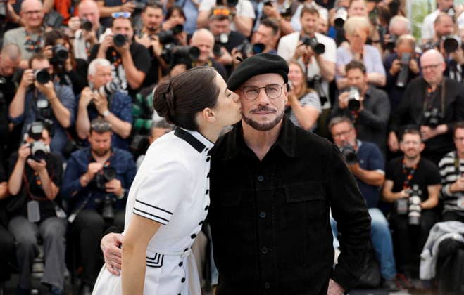 Ella Bleue Travolta and her father John Travolta at the Propeller One Way Night Coach photocall at the 79th annual Cannes Film Festival at Palais des Festivals on May 16, 2026 in Cannes, France Jacovides Moreau bestimage Propeller One Way Night Coach photocall at the 79th annual Cannes Film Festival at Palais des Festivals on May 16, 2026 in Cannes, France Cannes France  Copyright: xJACOVIDES-MOREAUx xBESTIMAGExJACOVIDES-MOREAUx xBESTIMAGEx